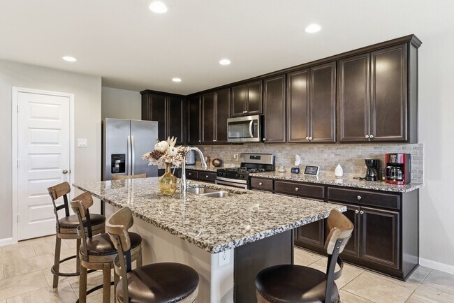 Building Photo - 1026 Bayou Meadow Dr