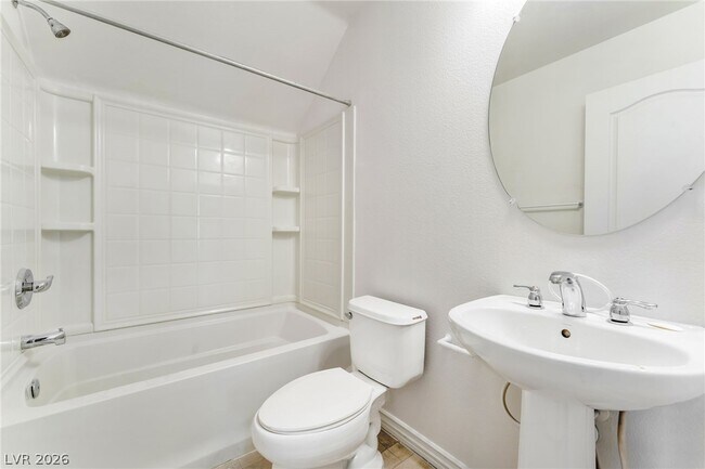 Building Photo - 2621 Lazy Leopard Ct