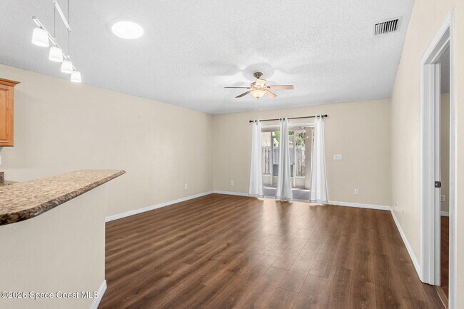 Building Photo - 4211 Swanna Dr