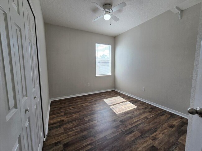 Building Photo - 856 Krenson Woods Ln