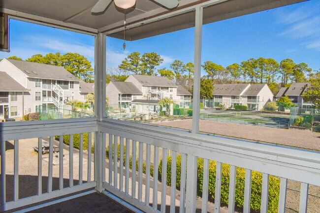 Building Photo - Beautiful two, bedroom two bath Condo in Little River