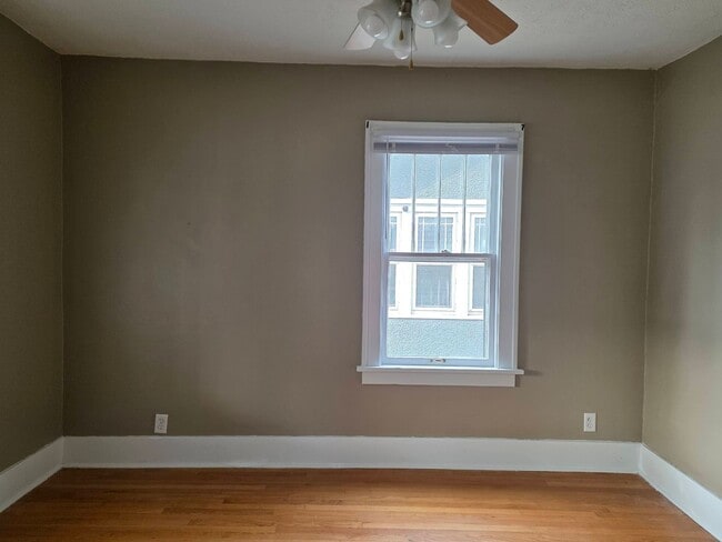 Building Photo - 4204 Pacific St