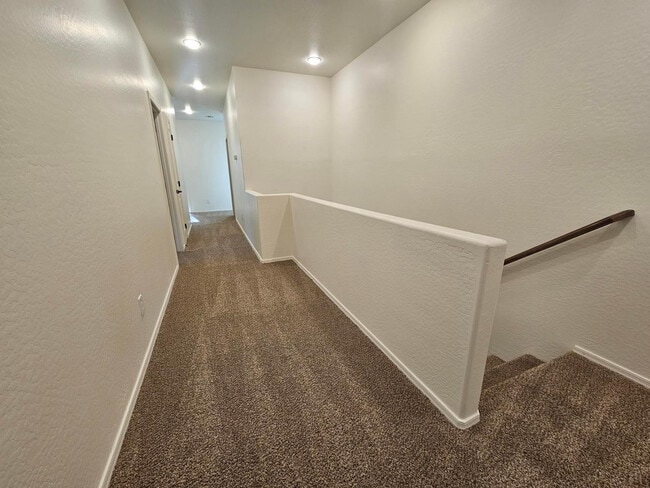 Building Photo - 3542 S Posse Trail