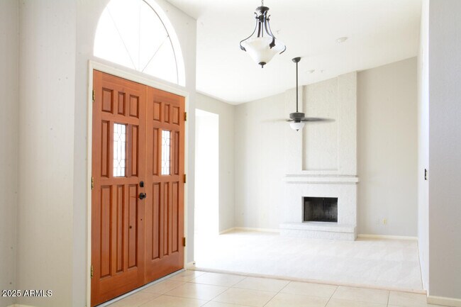 Building Photo - 9548 E Desert Trail