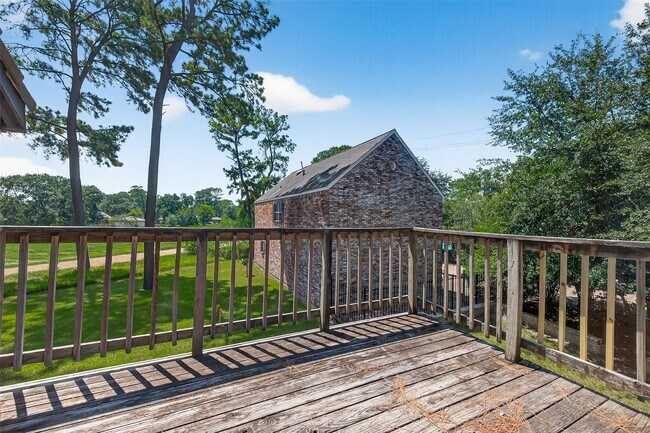 Building Photo - 5815 Green Terrace Ln