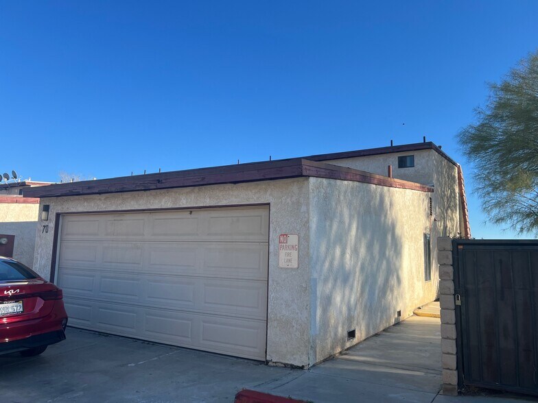 Building Photo - 2260 E Avenue Q4