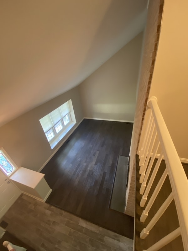 Building Photo - 10012 Galahad Ct