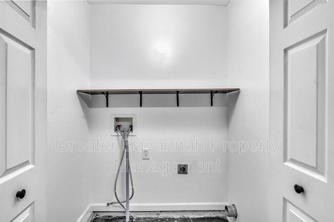 Building Photo - 132 Rocking Horse Ln