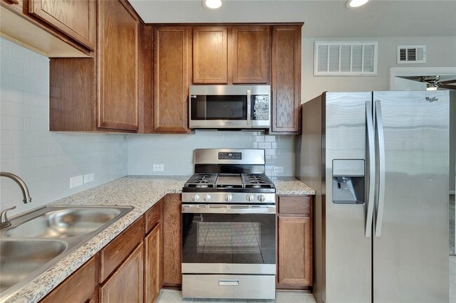 Building Photo - 371 Ferrule Dr