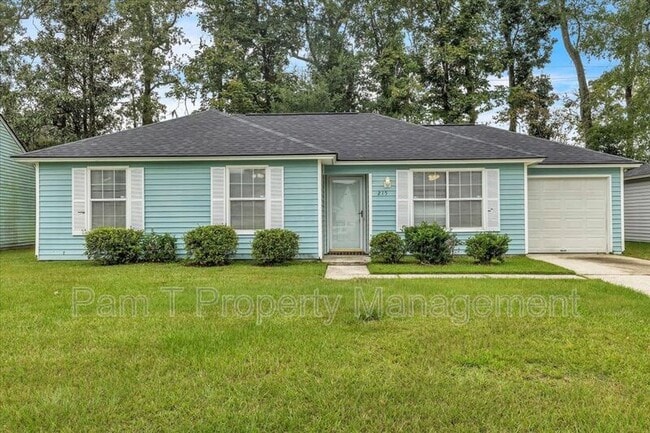 Primary Photo - 215 Laurelwood Dr