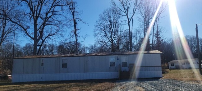 Building Photo - Ready to Move in