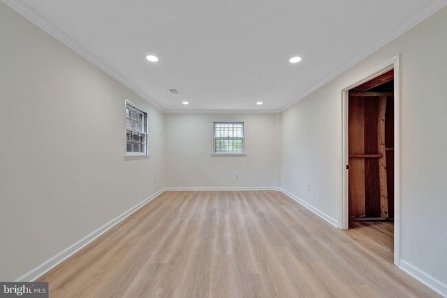 Building Photo - 6809 Sisalbed Dr