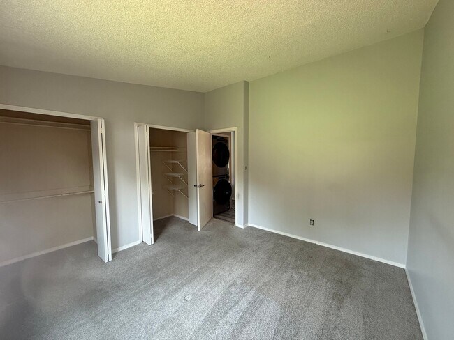 Building Photo - 5730 S Buckskin Pass Dr