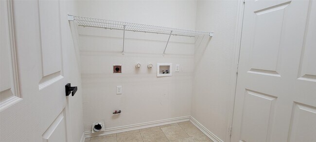 Building Photo - 1467 Cattle Baron Ct
