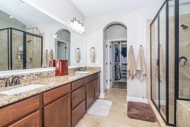 Building Photo - 8114 Champions Forest Way