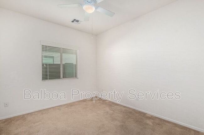 Building Photo - 44087 Granite Dr