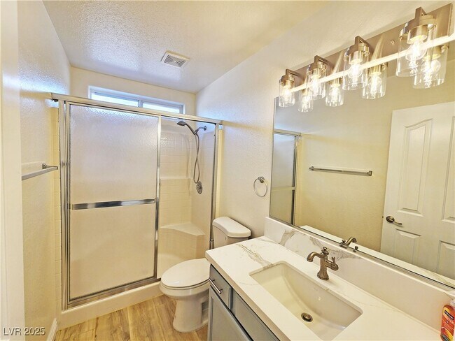 Building Photo - 3741 Malibou Ave