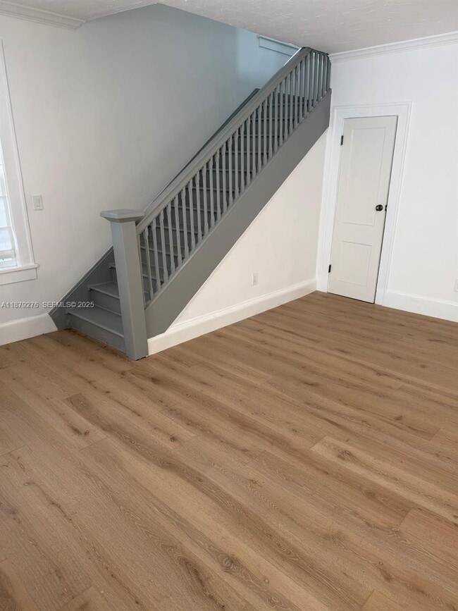 Building Photo - 177 NE 44th St