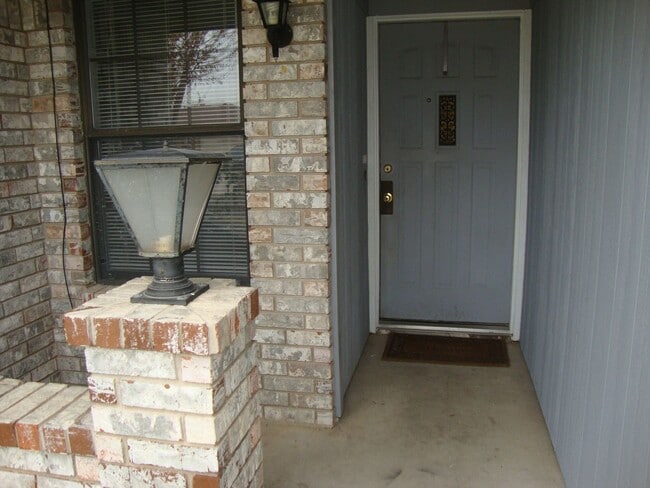 Building Photo - 3-Bedroom House for Rent in Copperas Cove