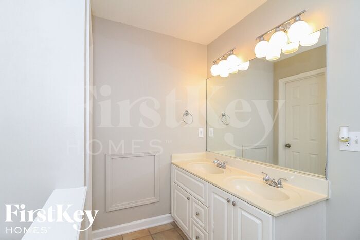 Building Photo - 4133 Tolley Ridge Ln