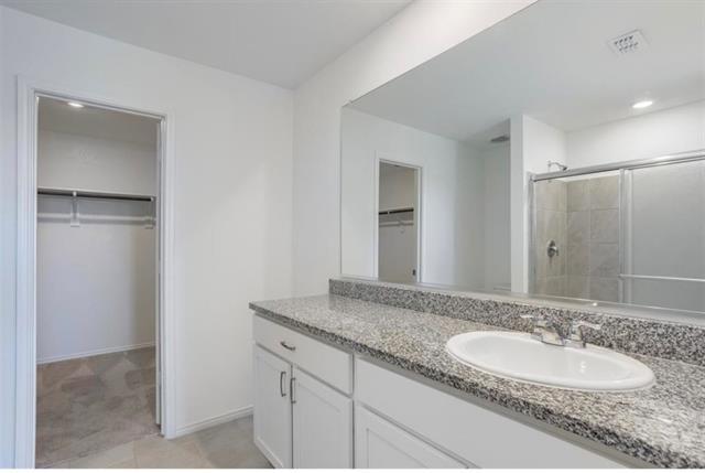 Building Photo - 1617 Vattier St