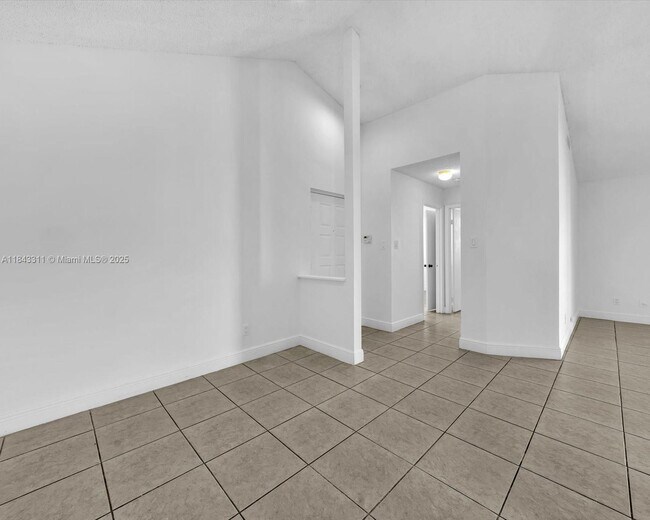 Building Photo - 15770 SW 106th Terrace