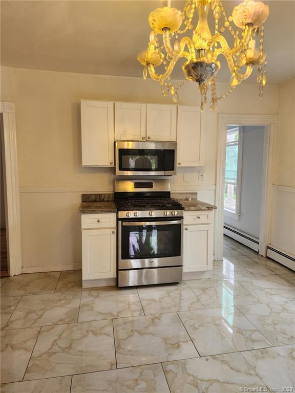 Building Photo - 53 Cliff St