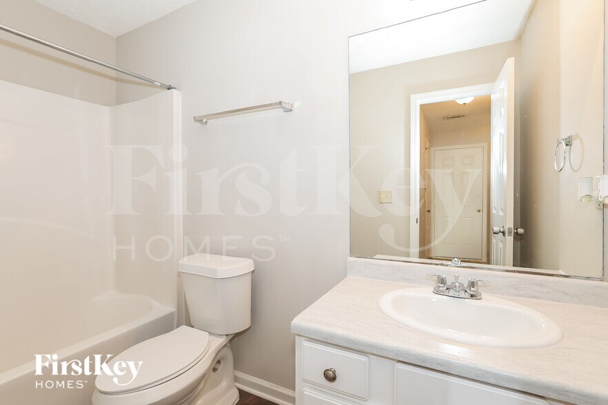 Building Photo - 2187 Carlysle Creek Dr