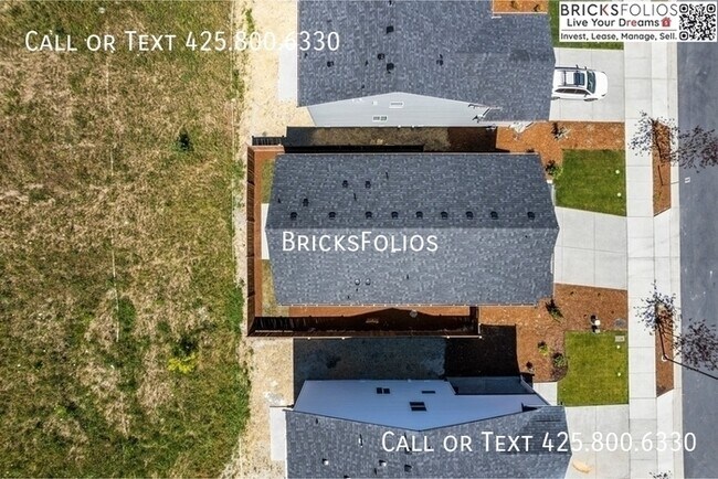 Building Photo - Stunning Lupine at Kitsap Landing in Bremerton