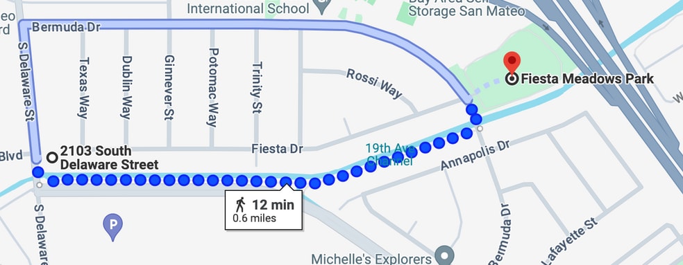 Building Photo - 2103 S Delaware St