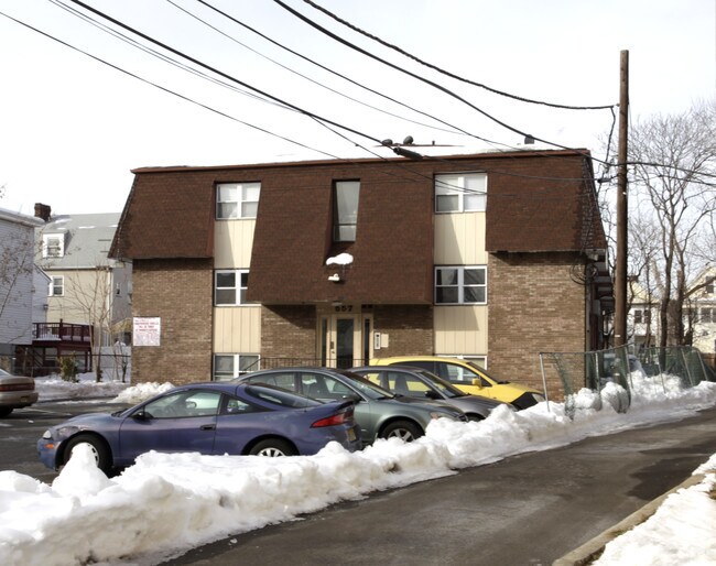 Primary Photo - 555-557 S Broad St