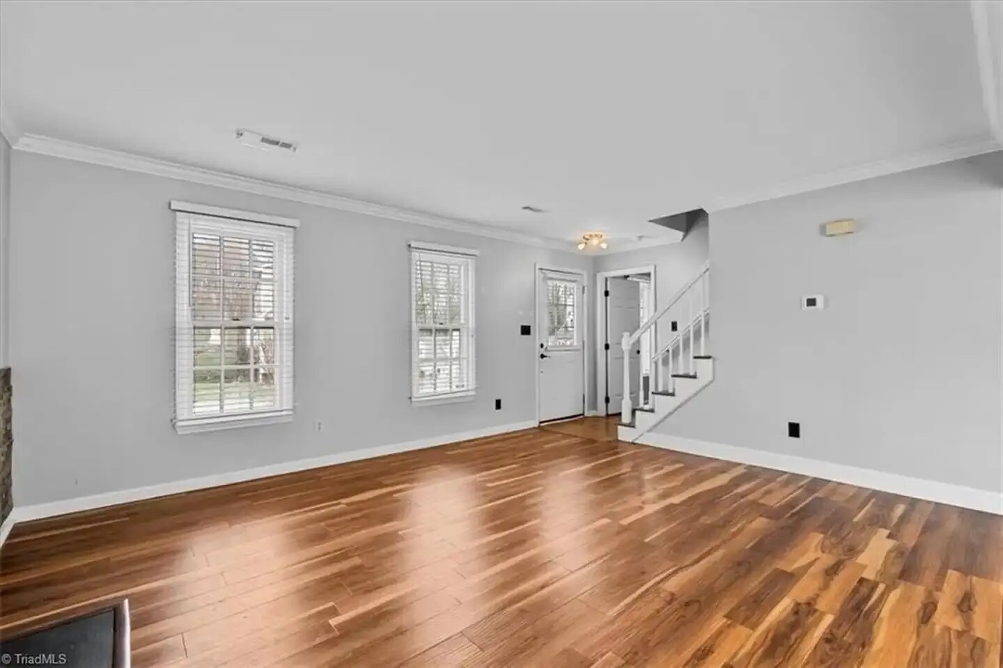 Building Photo - 332 Brookside Ct