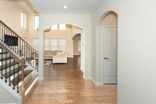 Building Photo - 50236 Amberwood Rd