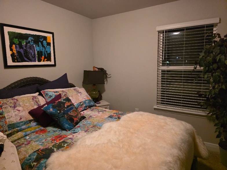 Primary Photo - 5845 Callaway Cir