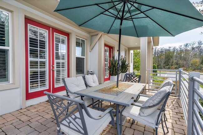 Building Photo - 8809 Laureate Blvd