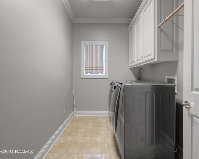 Building Photo - 106 Anslem Dr