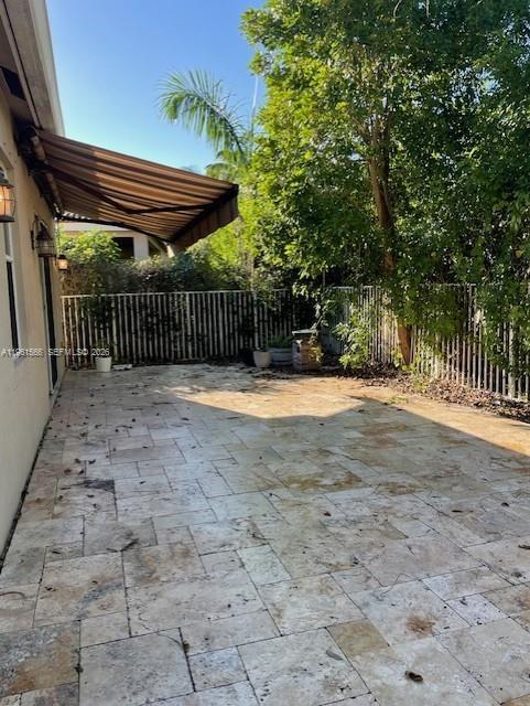 Building Photo - 1538 Winterberry Ln