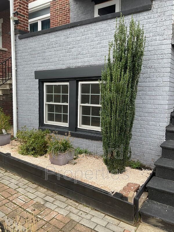 Building Photo - 4320 Sheldon Ave