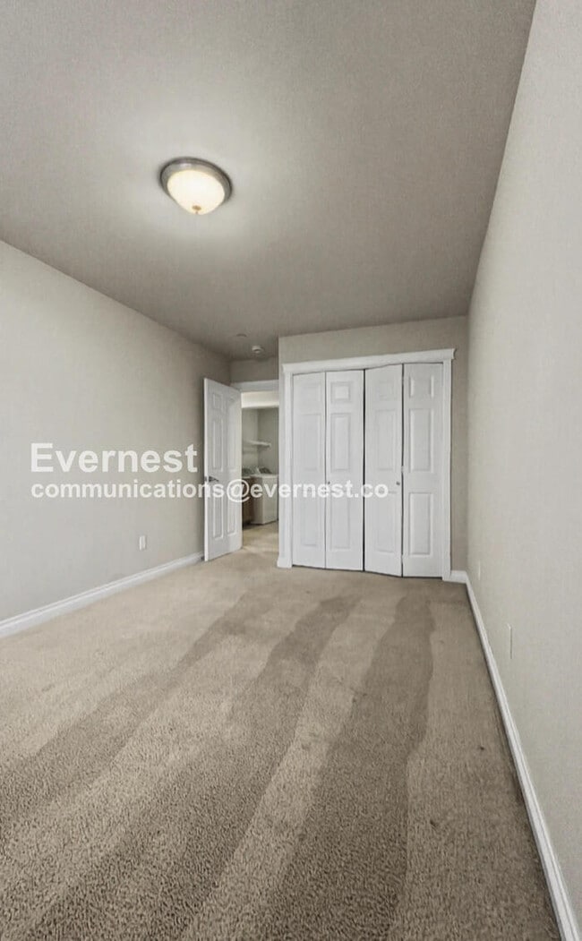 Building Photo - 18822 1st Ave NW