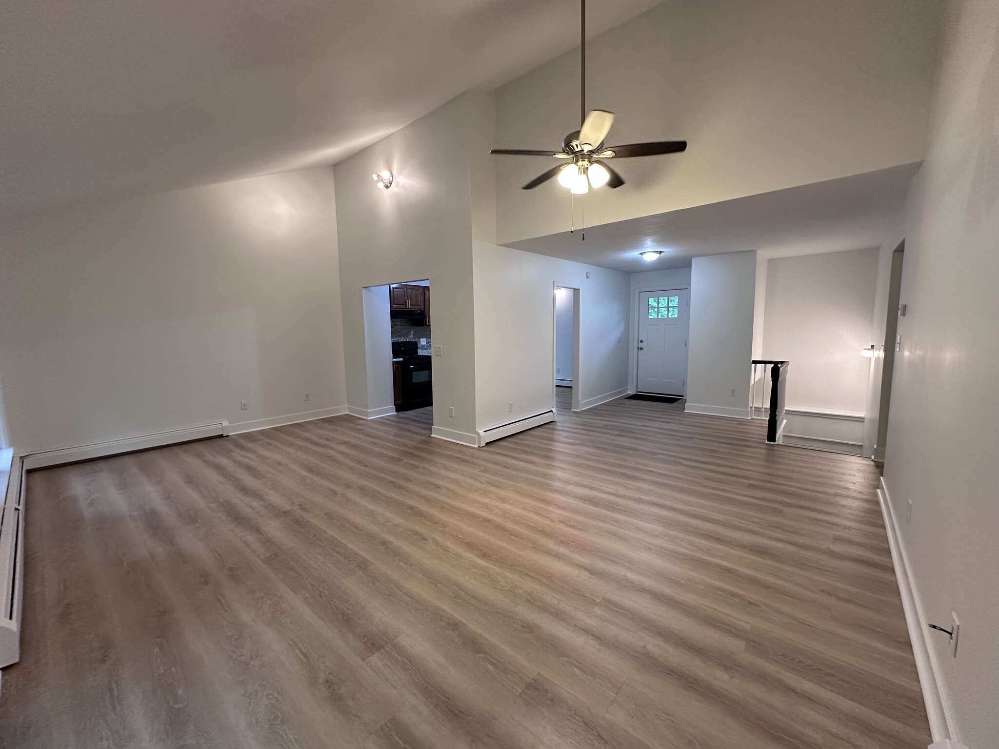 Living Area - 84 Oak Hill Rd