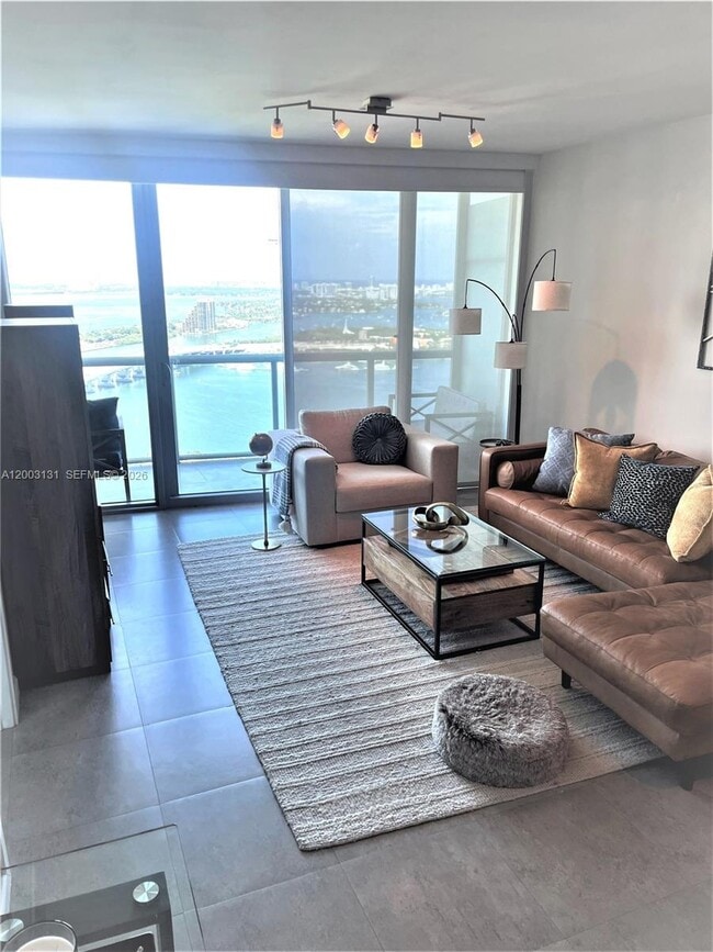 Building Photo - 888 Biscayne Blvd