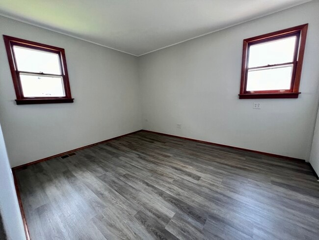 Building Photo - 2107 Quail Ln