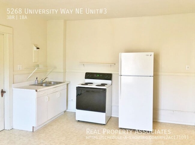 Building Photo - 5268 University Wy NE