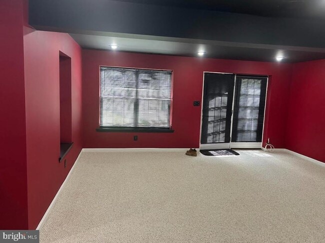 Building Photo - 14038 Walney Village Ct