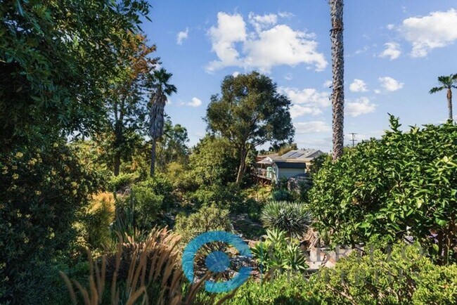 Building Photo - 5425 Adams Ave