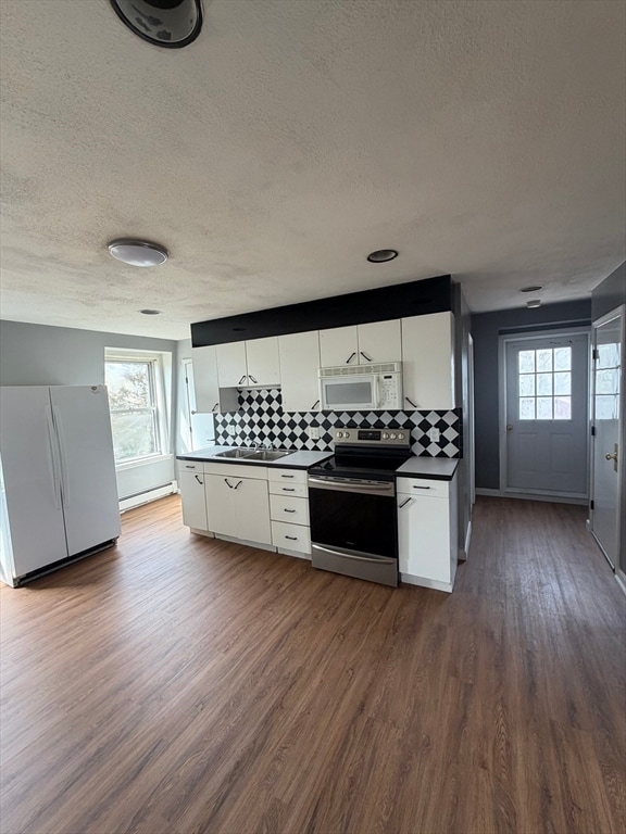 Building Photo - 5 Washington Square