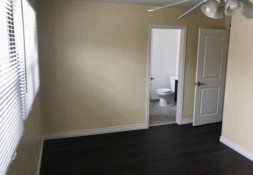 Building Photo - 3835 Arboleda St