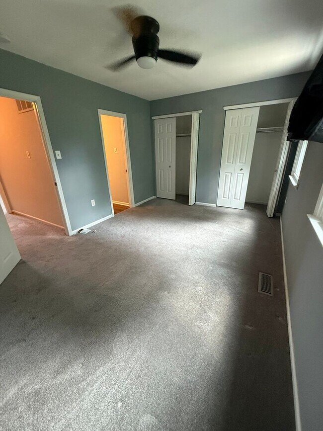 Building Photo - 2 Bed / 1.5 Bath Doylestown Townhome