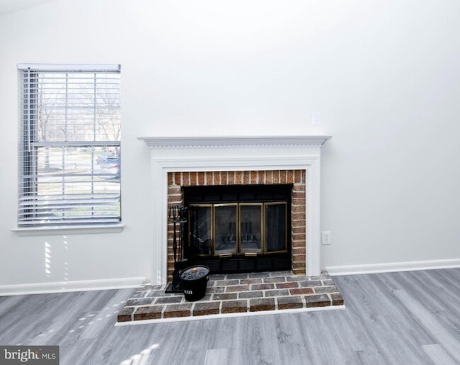 Building Photo - 4624 Governor Kent Ct