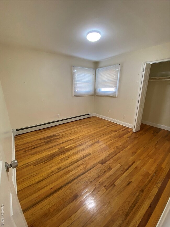 Building Photo - 146-05 226th St